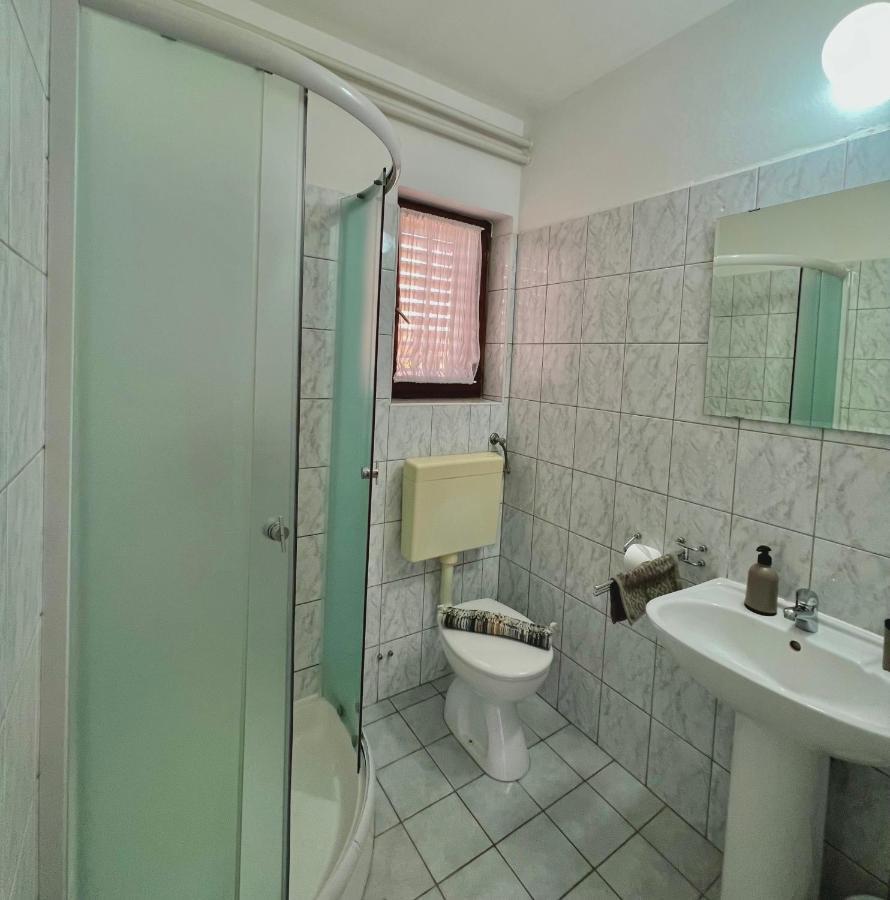 Linc Rooms & Apartments بنجول المظهر الخارجي الصورة