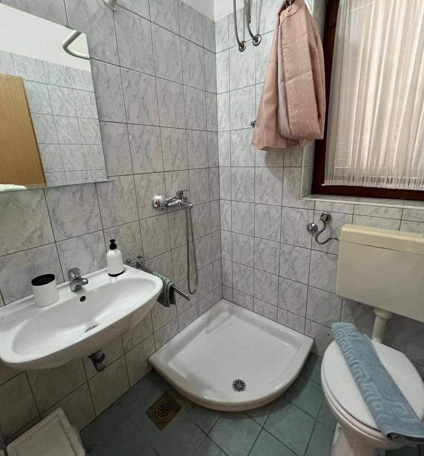 Linc Rooms & Apartments بنجول المظهر الخارجي الصورة