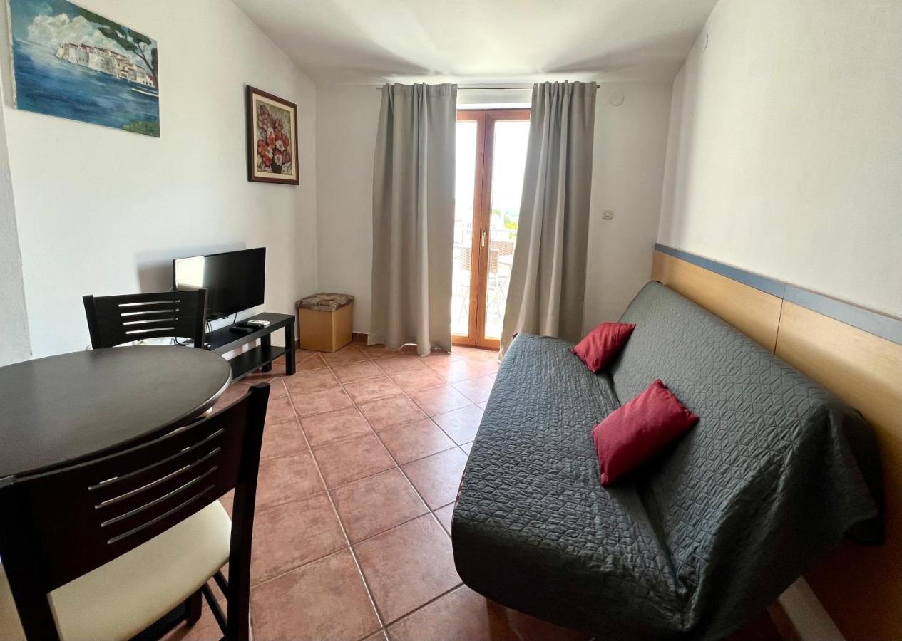 Linc Rooms & Apartments بنجول المظهر الخارجي الصورة